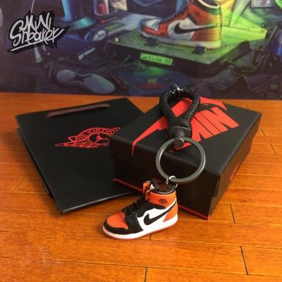 Jordan 1 “LV” – Keychain Kicks